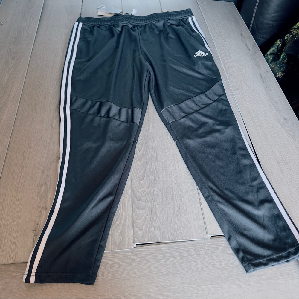 adidas Men’s Size 2XL NWT Tiro 19 Soccer Track Training Pants Charcoal Grey